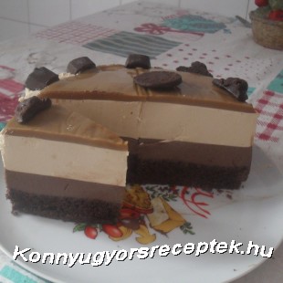Csokoládé-karamellmousse torta